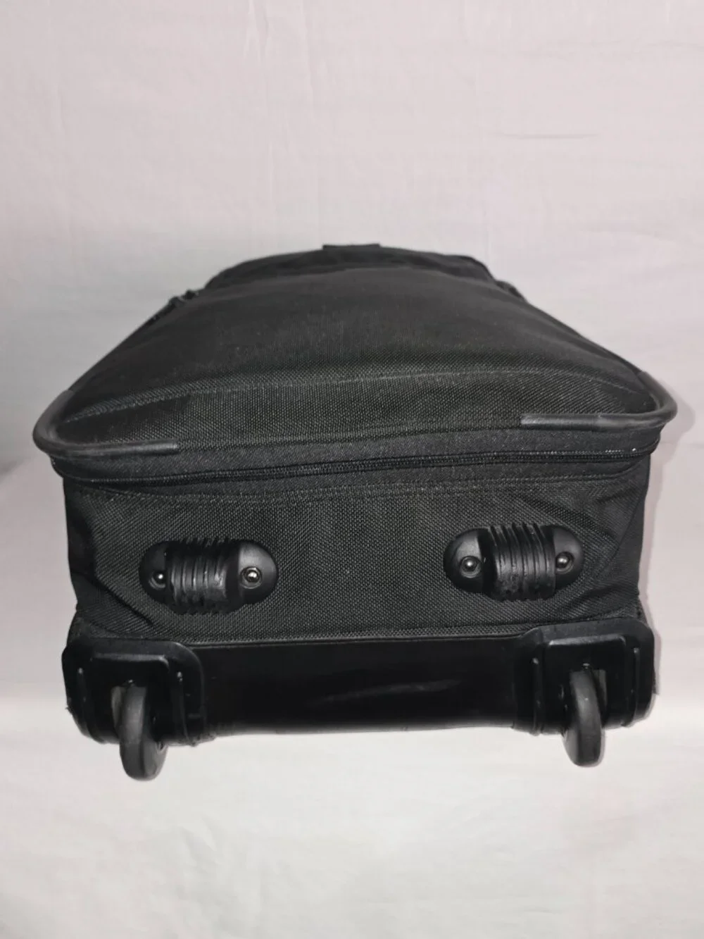TUMI 22